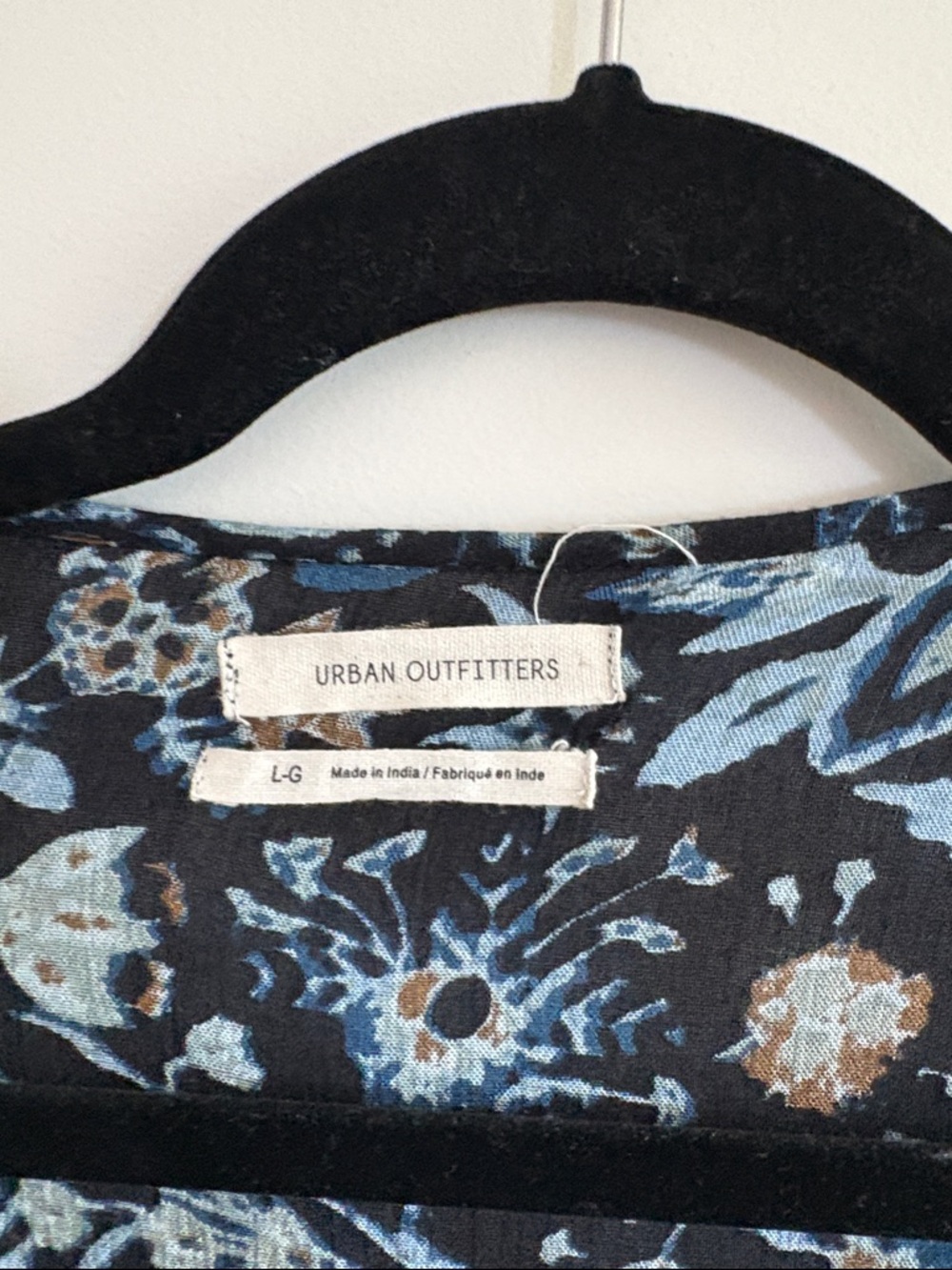 UO Floral Maxi Dress - Picture 9 of 16